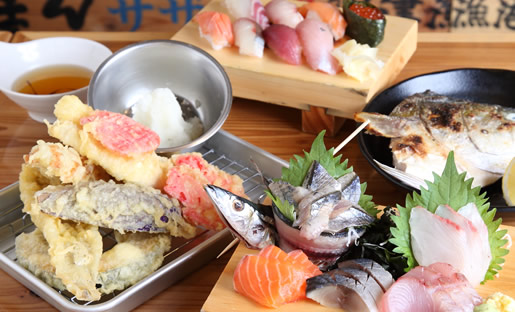 海鮮屋台おくまんは豊富なメニューを大衆価格にてご提供